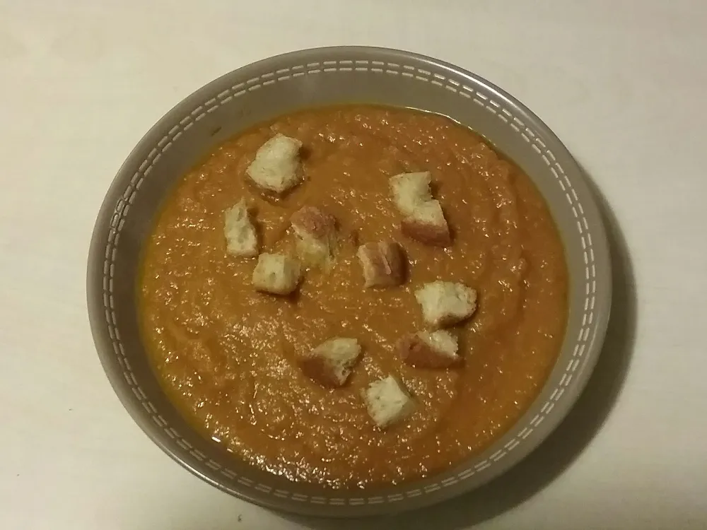 Soupe épicée à l'aubergine