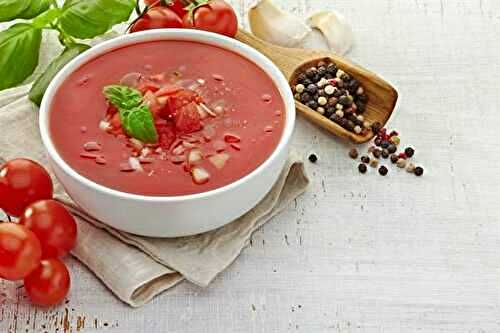 Soupe fraicheur à la tomate ( rapide )