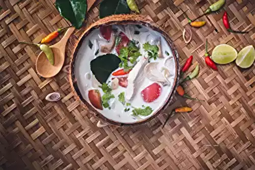 Soupe Tom Kha Kai thaïlandaise au Cooking Chef