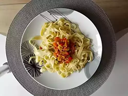 Tagliatelles aux légumes, bacon et parmesan à la Bibis style