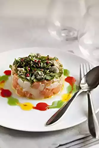 Tartare de saumon et Saint-Jacques aux herbes fraîches