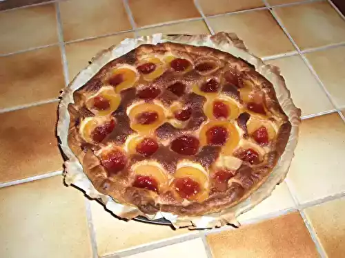 Tarte à l'abricot et gelée de groseilles