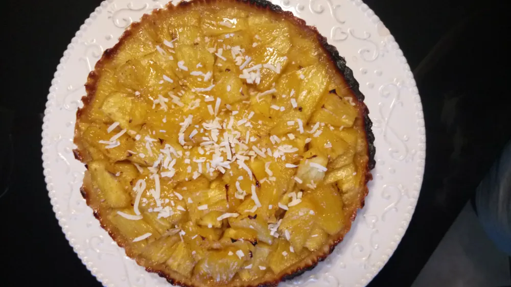 Tarte à l'ananas et à la crème de coco