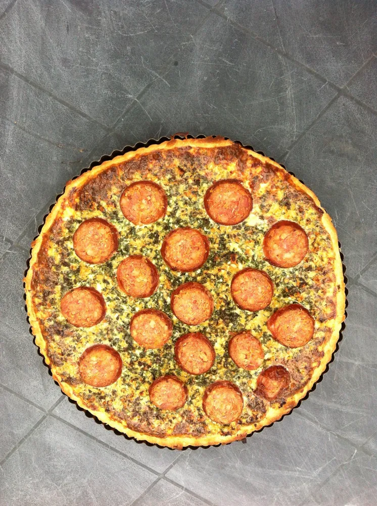 Tarte à l'oignon et à la saucisse de Morteau