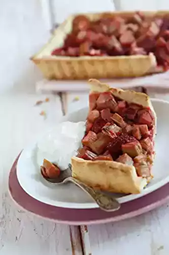 Tarte à la rhubarbe et à la vanille