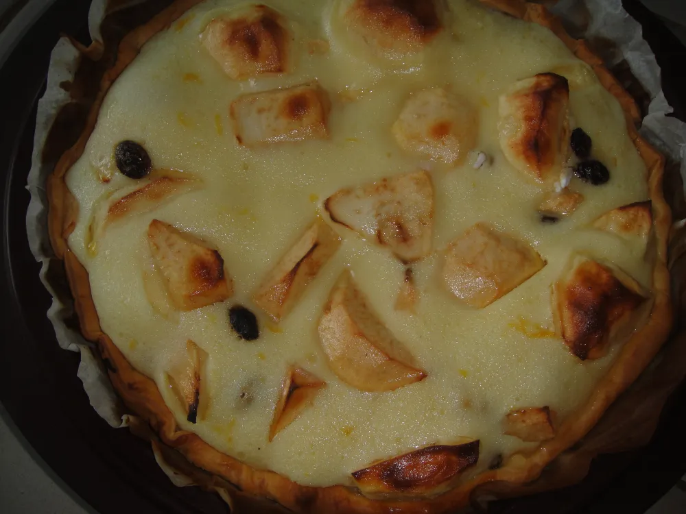 Tarte alsacienne aux pommes et aux raisins secs