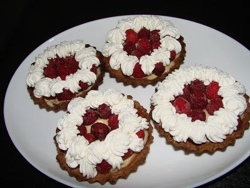 Tarte aux framboises suprême