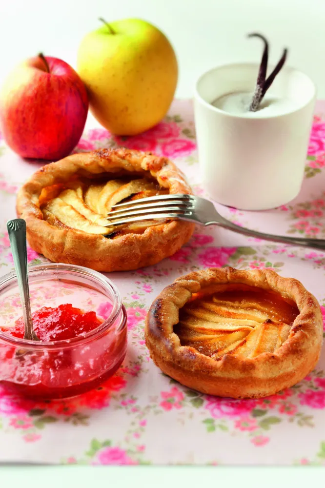 Tarte aux pommes crémeuse