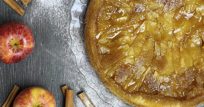 Tarte aux pommes et confiture de coing