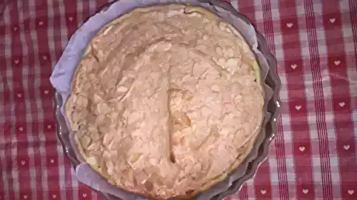 Tarte sablée aux pommes meringuées