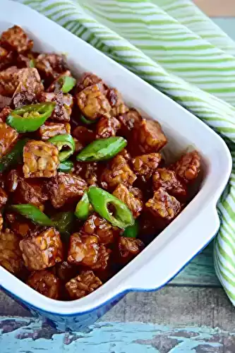 Tempeh mariné à la sauce soja