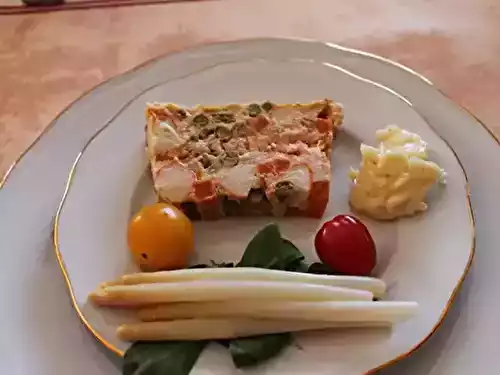 Terrine de légumes au surimi et saumon fumé