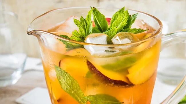 Thé glacé à la nectarine