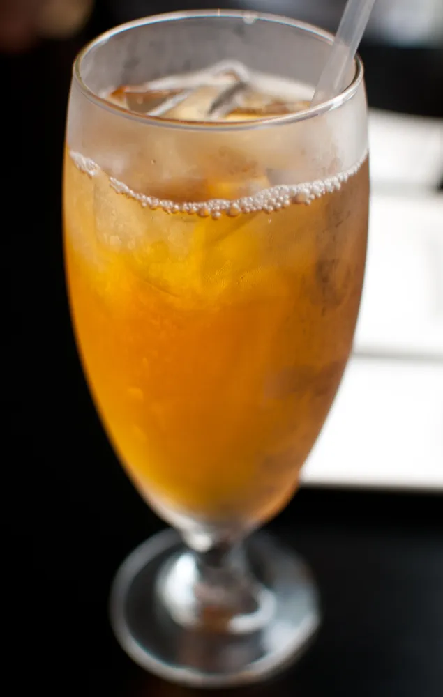 Thé glacé agrumes et menthe