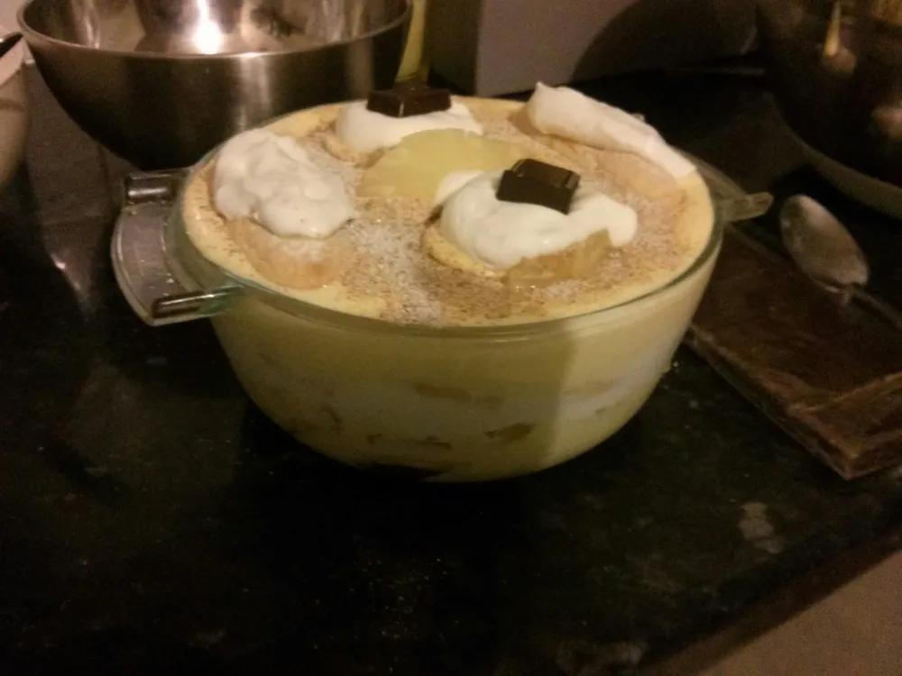 Tiramisu à l'ananas et au lait de coco