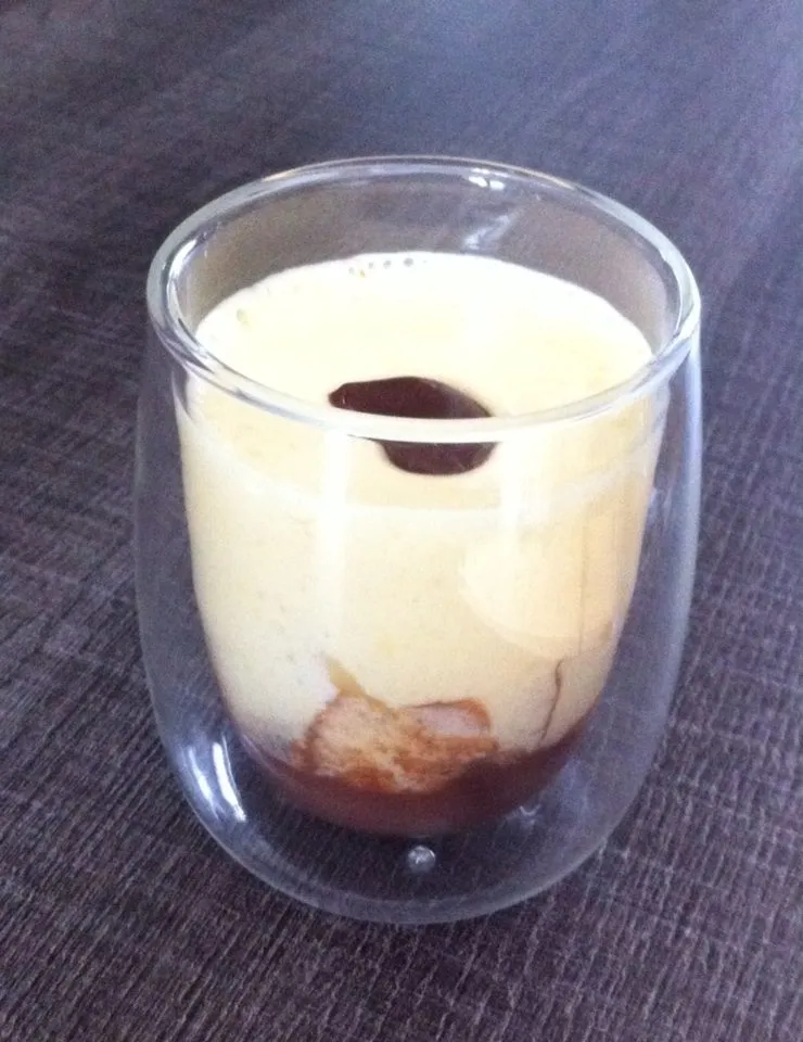 Tiramisu banana split