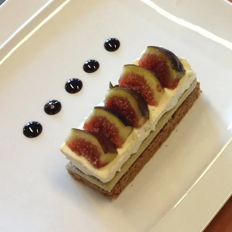 Tiramisu foie gras, pain d'épices et figue