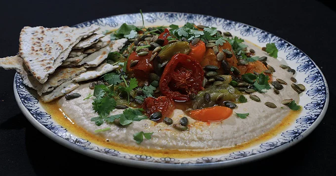 Tomates rôties hummus d'haricots blancs de Loïc Fou de Cuisine