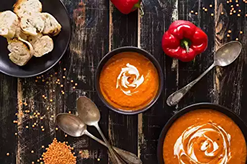 Velouté au Potiron, poivron et lardons