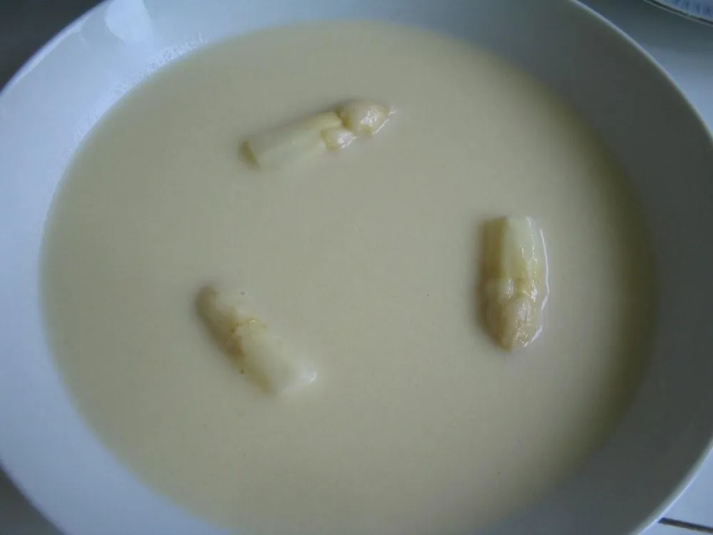 Velouté d'asperges fraîches