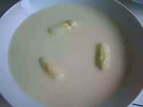Velouté d'asperges fraîches