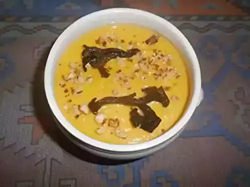 Velouté de butternut aux trompettes de la mort