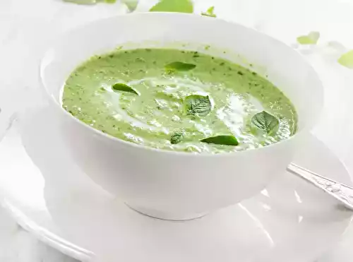 Velouté de fèves au cumin