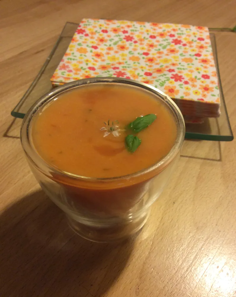 Velouté de patisson, tomate, carotte...