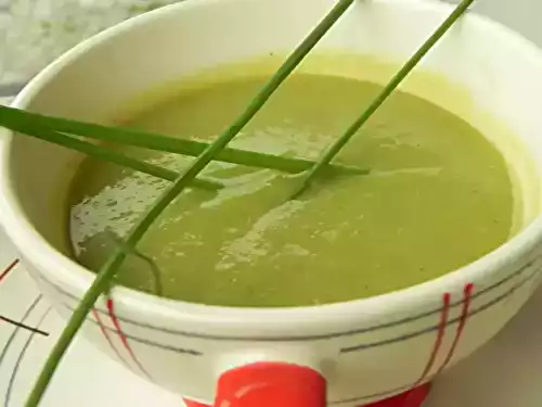 Velouté de poivron et saint-moret