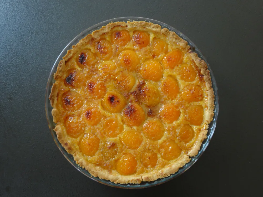 Véritable tarte aux abricots bretonne
