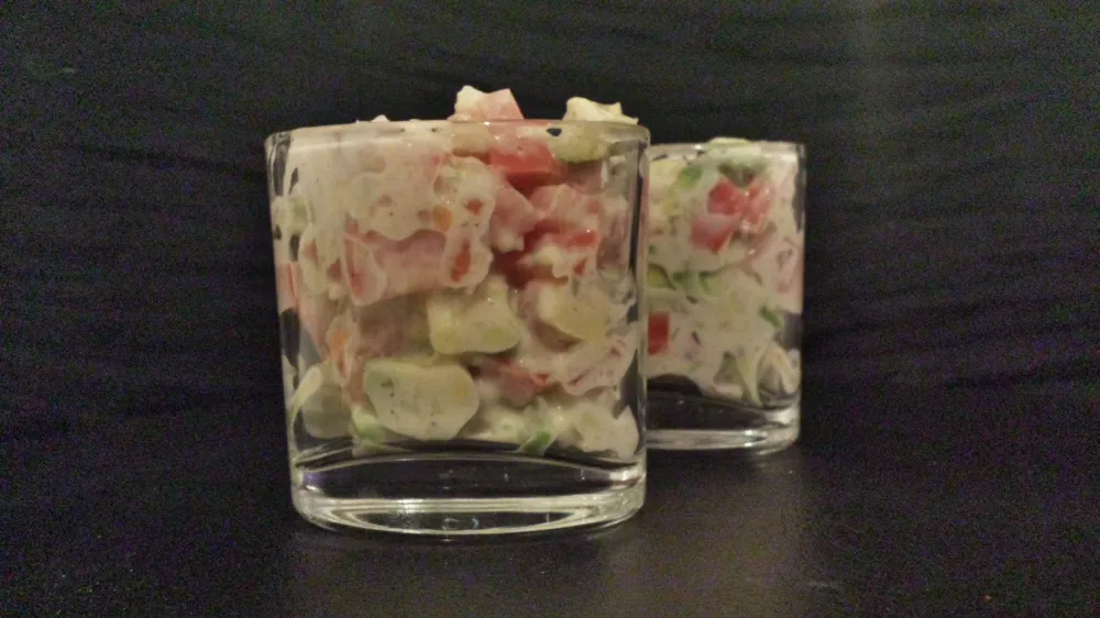 Verrine à l'avocat et aux tomates