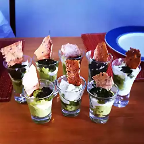 Verrine avocat, chèvre, pesto