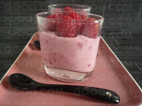 Verrine de mousse de fruits rouges