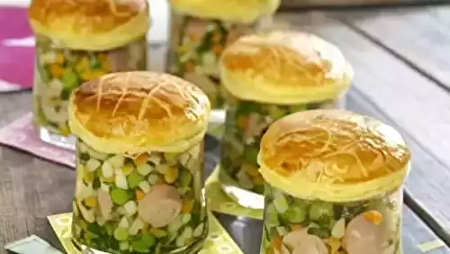 Verrines de légumes et saucisse de Francfort en crôute