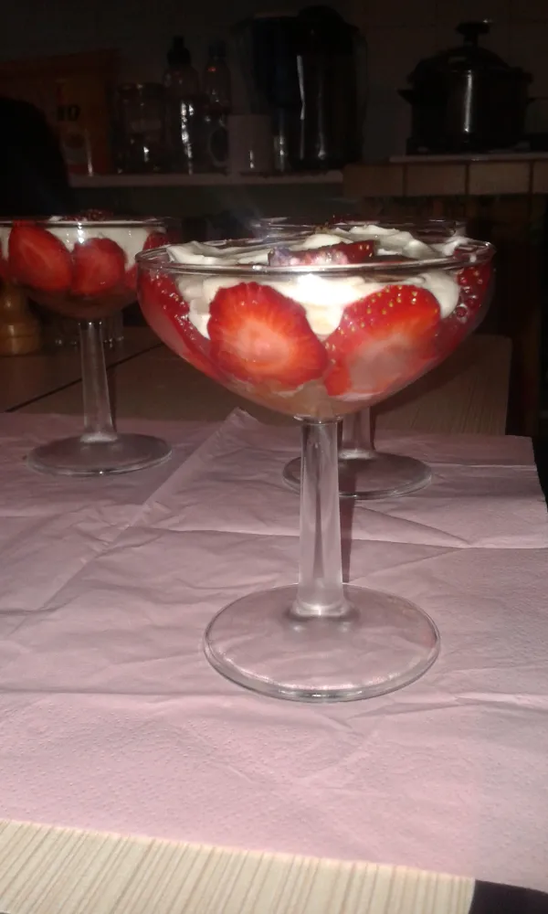 Verrines fraises et pain d'épices