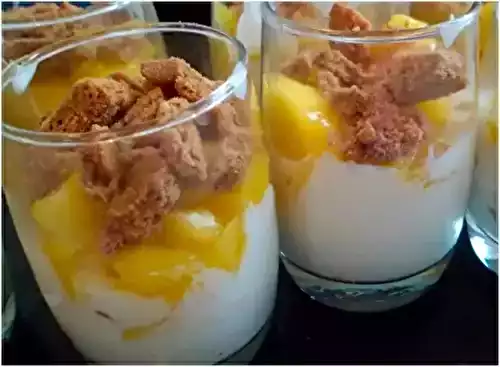 Verrines tricolores mangue citron spéculoos