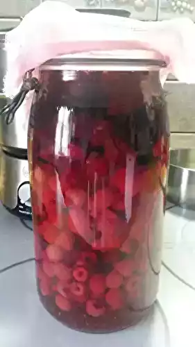 Vin de framboises rosé