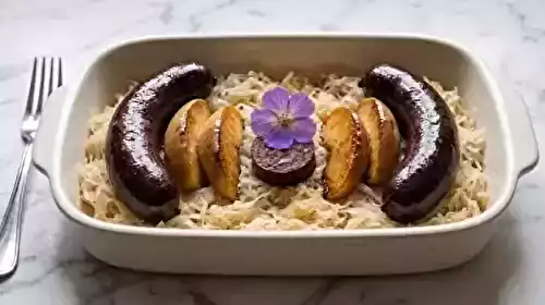 Boudin noir aux pommes et à la choucroute