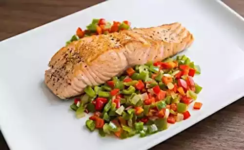 Saumon aux poivrons rouges et verts