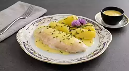 Turbot au four à la sauce hollandaise