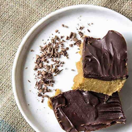 Barre au beurre de cacahuètes sans cuisson - gourmandise au chocolat