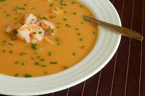 Bisque de crevettes au thermomix - une soupe de fruit de mer.