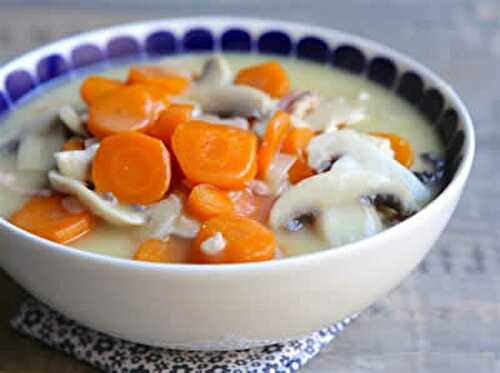 Blanquette de poulet au citron confit - recette facile.