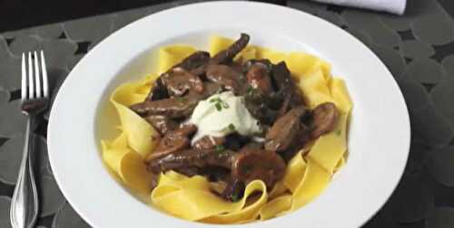 Boeuf stroganoff recette facile - pour votre plat principal.