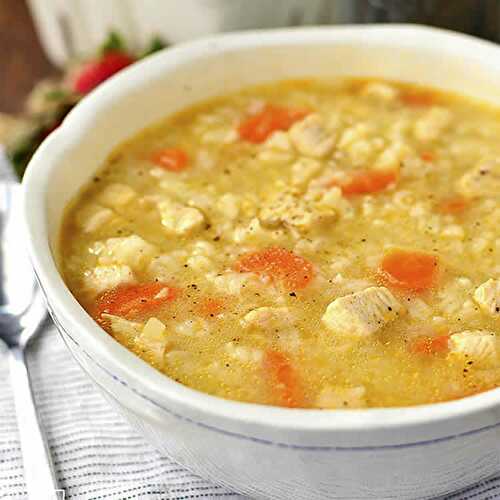 Bouillon de poulet et riz au cookeo - la soupe de diner.