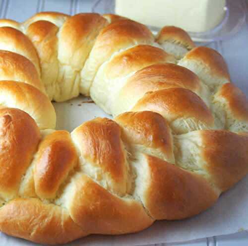 Brioche facile au lait au thermomix - recette thermomix facile.