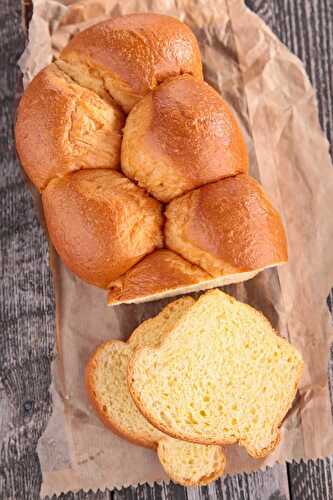 Brioche filante hyper moelleuse - un vrai délice pour le petit déjeuner.