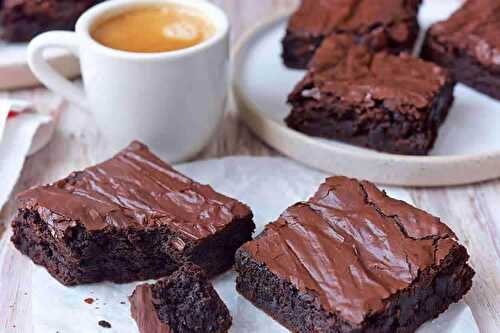 Brownie au chocolat avec ganache au thermomix - un vrai délice.