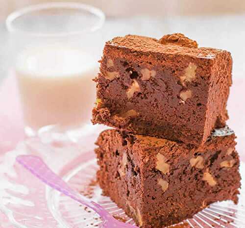 Brownies chocolat aux noix au thermomix - gâteau moelleux au chocolat.