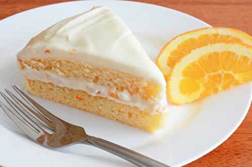 Cake à l'orange avec glaçage au thermomix - votre dessert facile.